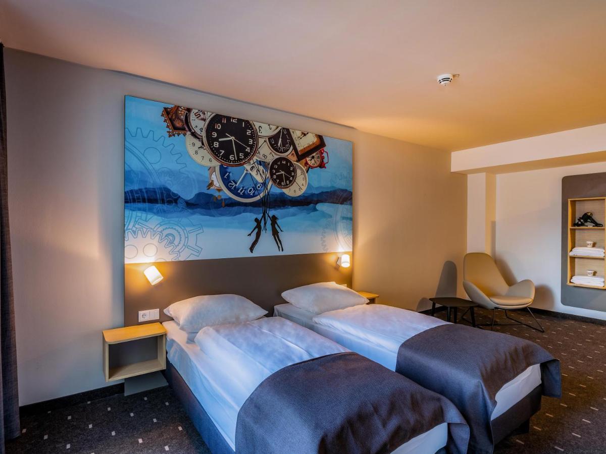 B&B Hotel Филлинген-Швеннинген Экстерьер фото