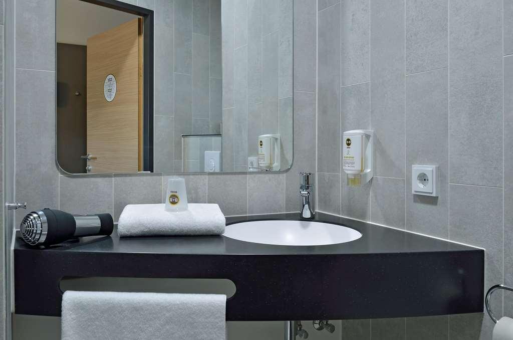 B&B Hotel Филлинген-Швеннинген Экстерьер фото