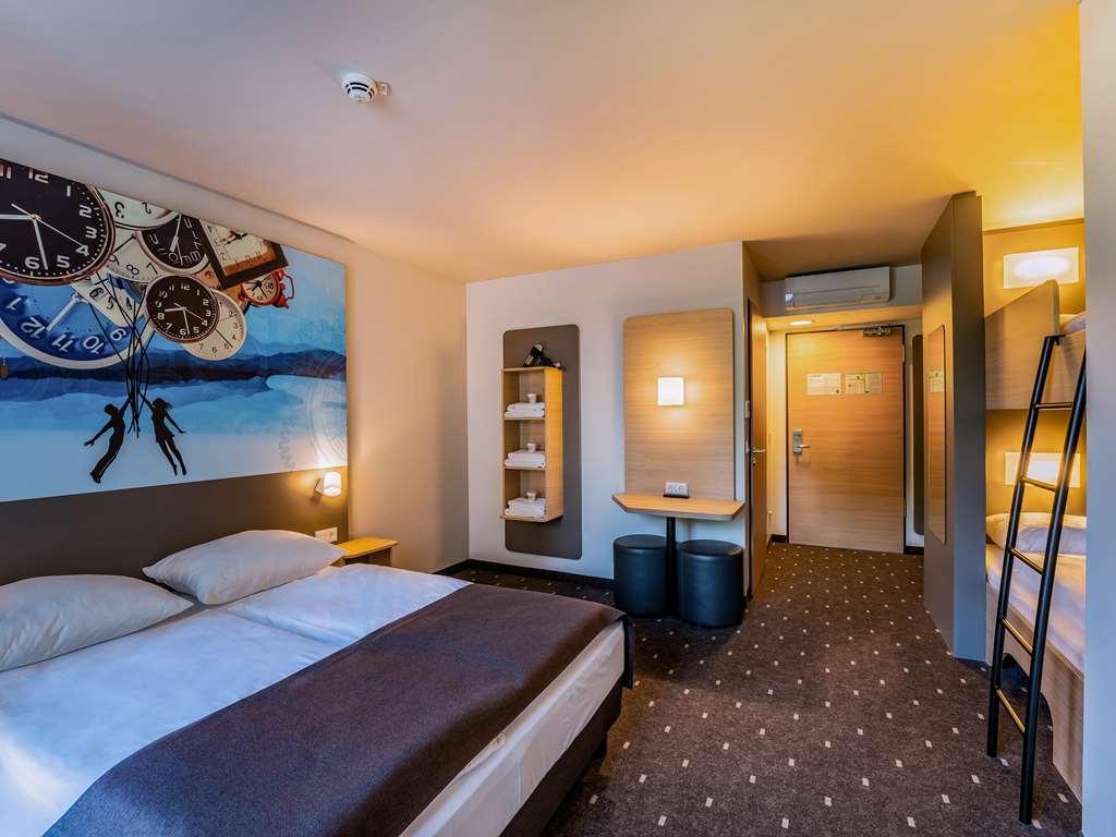 B&B Hotel Филлинген-Швеннинген Номер фото